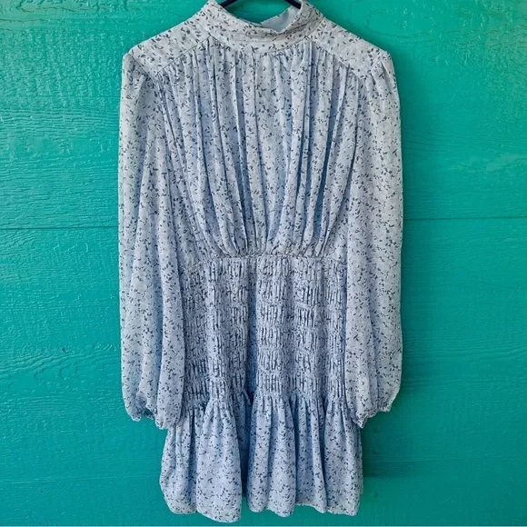 House of Harlow SHONA JOY Mock Neck Flowy Smocked Mini Dress Coquette SIZE LARGE - Picture 3 of 10